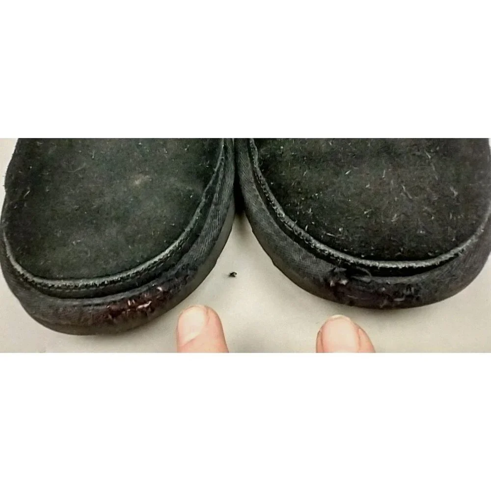 UGG Neumel Casual‎ Classic Suede Ankle Chukka Boots Men’s Size 11 Black